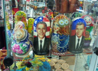 Obama and Medvedev Russian (matroshkis) stacking dolls